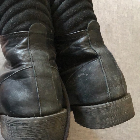 Black booties - Picture 3 of 5